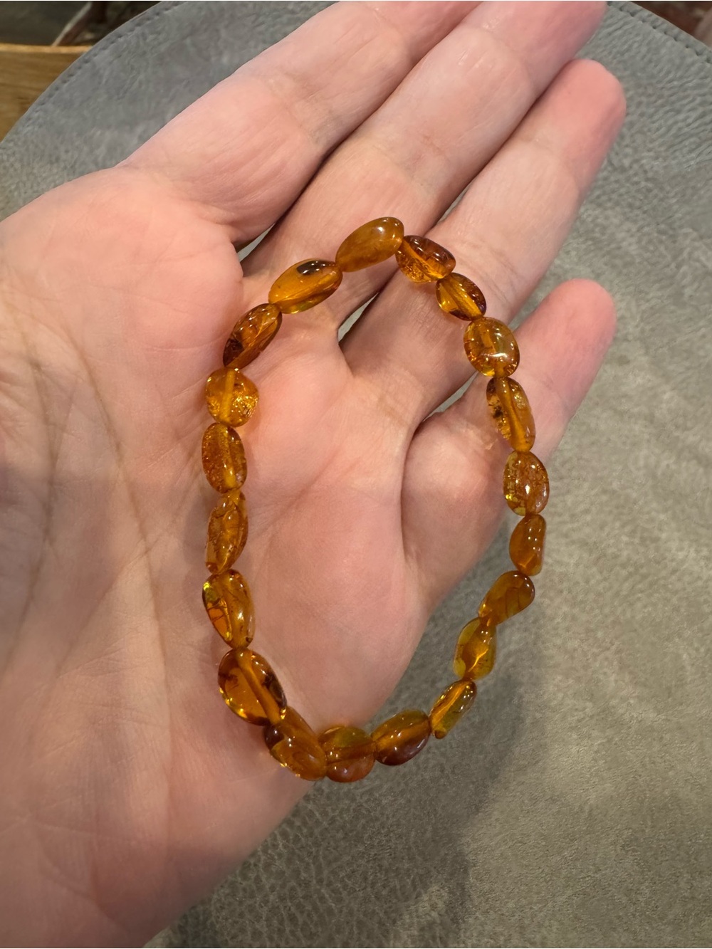 Amber Baltic Bead Stretch Bracelet - Honey Amber